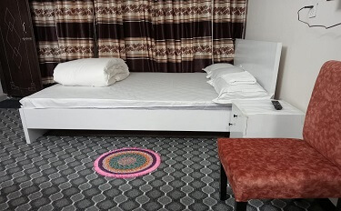 Hotel In Need