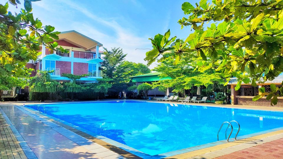 SOBUZ PATA RESORT