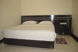 Hotel Elaf International